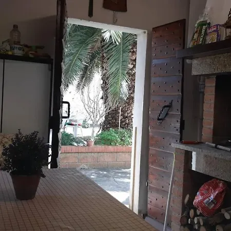 بيت للعطل Casa Giardino Animali Ammessi باسّينيانو سول تْرازي